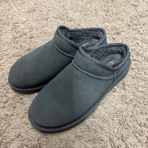 UGG Cozy Gray Slip-On classic Slippers